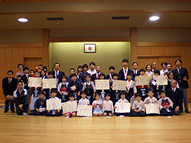 写真：日本橋剣友会スポーツ少年団